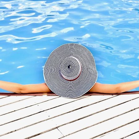 Sunny Suite 14 - Elegantes Hotelapartment Mit Grossartigem Pool-Wellnessbereich Direkt Am Meer In Ruhiger Lage - Perfekt Fuer Mensch Und Tier Börgerende-Rethwisch Zewnętrze zdjęcie
